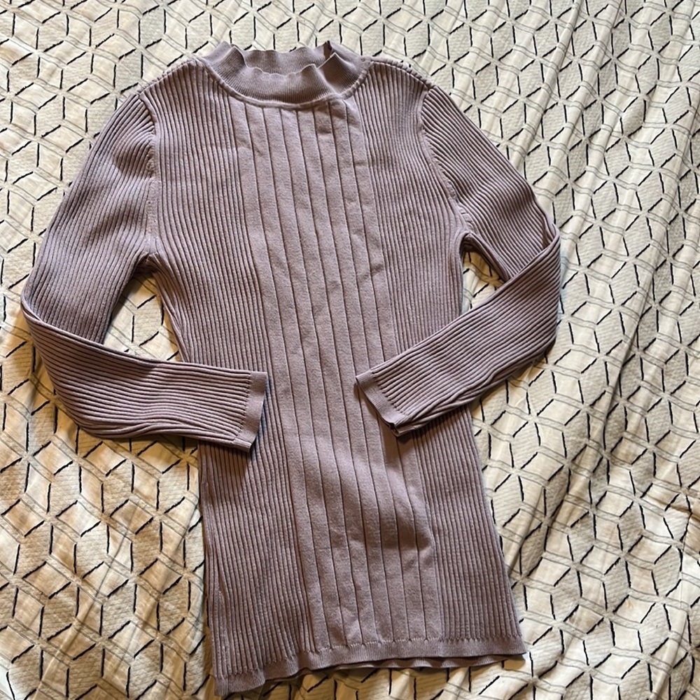 Lilac Rib Knit Sweater - Picture 4 of 4